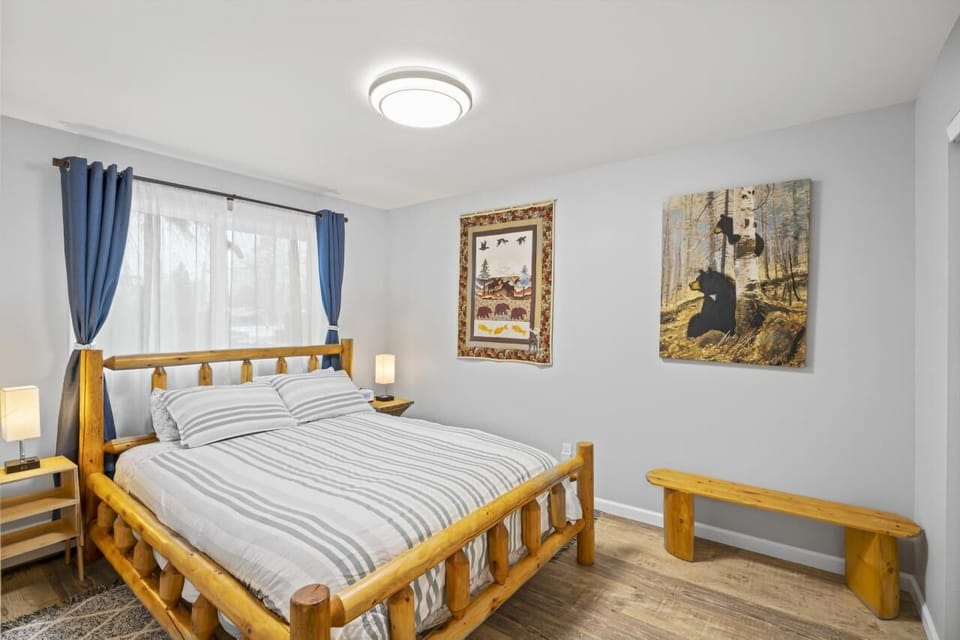 2nd Bedroom