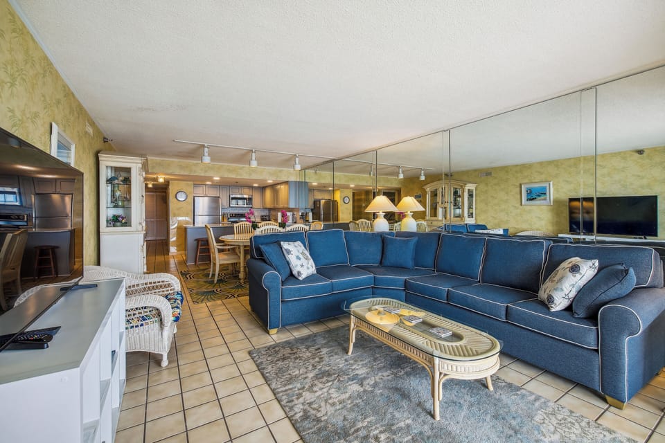 Floor Plan,Living Area,
