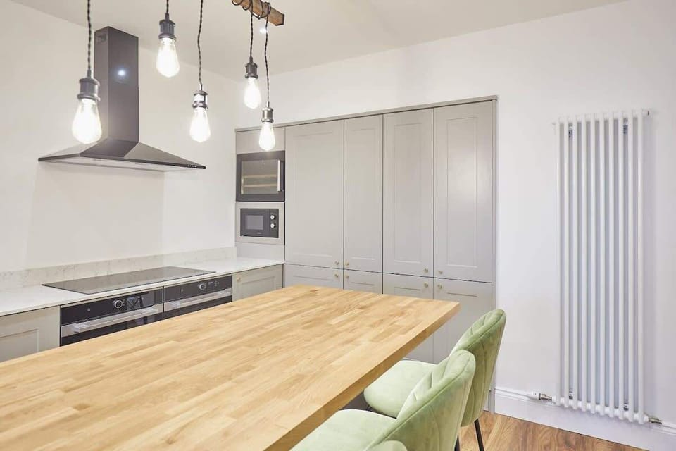 Albion House, Whitby - Host & Stay