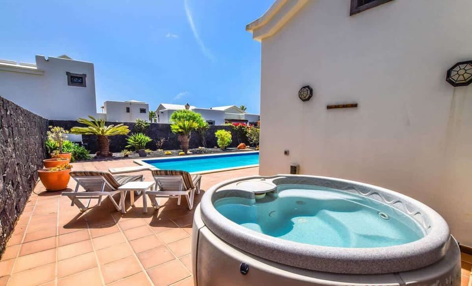Villa Helena - Hot Tub 