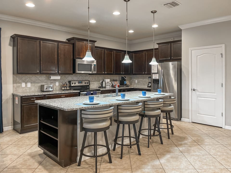 There's a huge chef's kitchen with island seating for 4 and all the amenities.