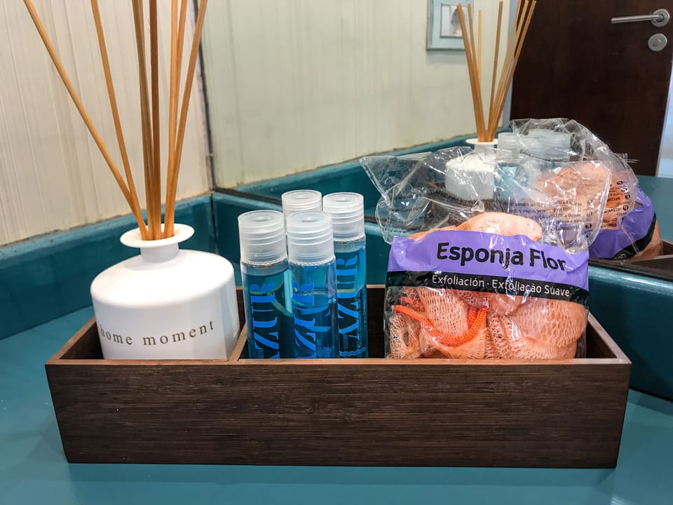 Bathroom amenities