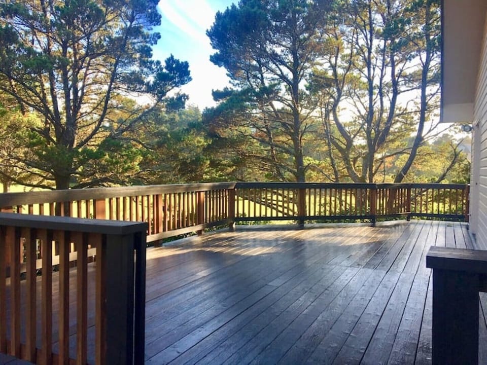 Winter view of deck and the golf course.
