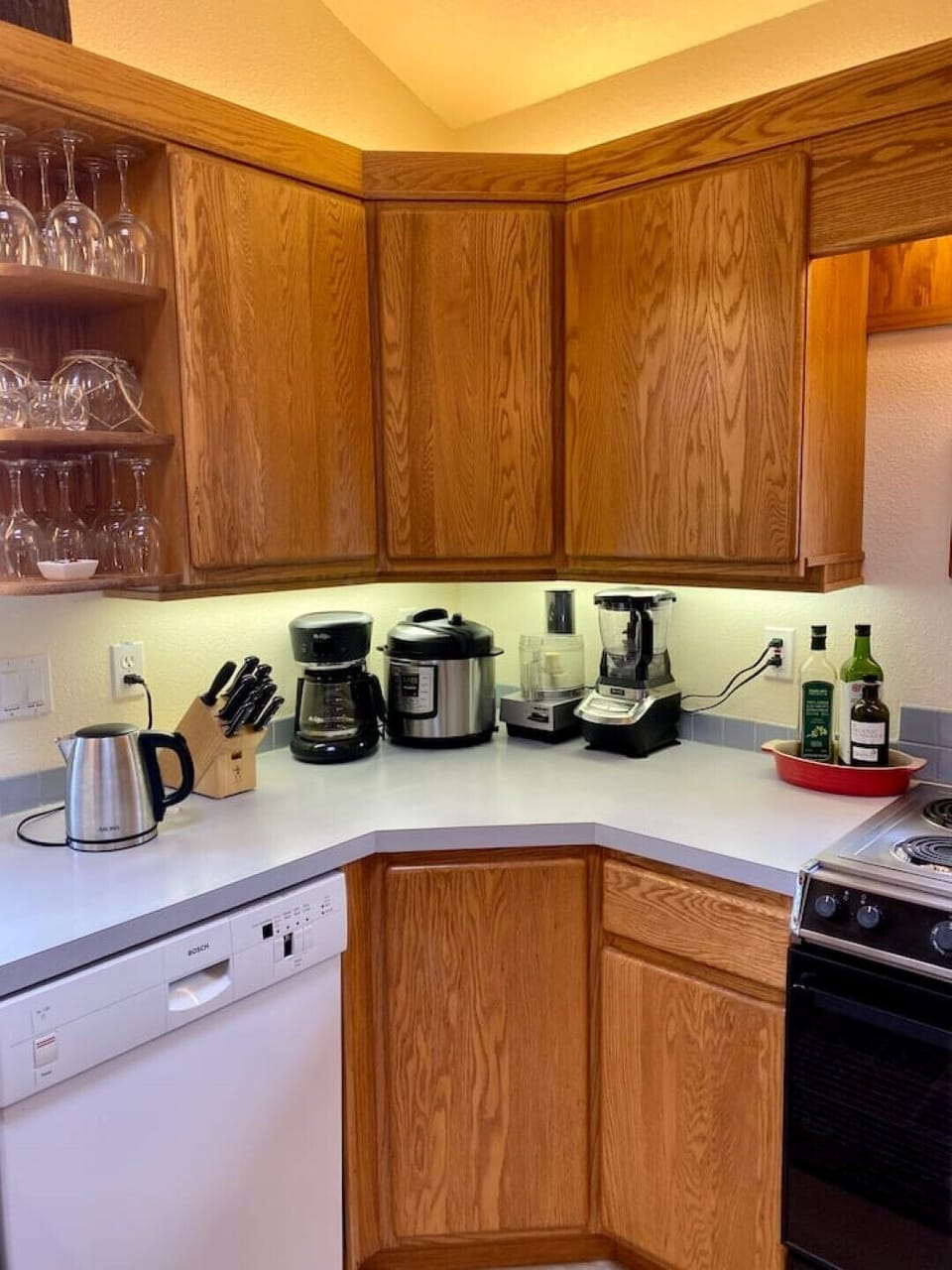 The kitchen is well equipped. Service for 12 , and patio ware available.
