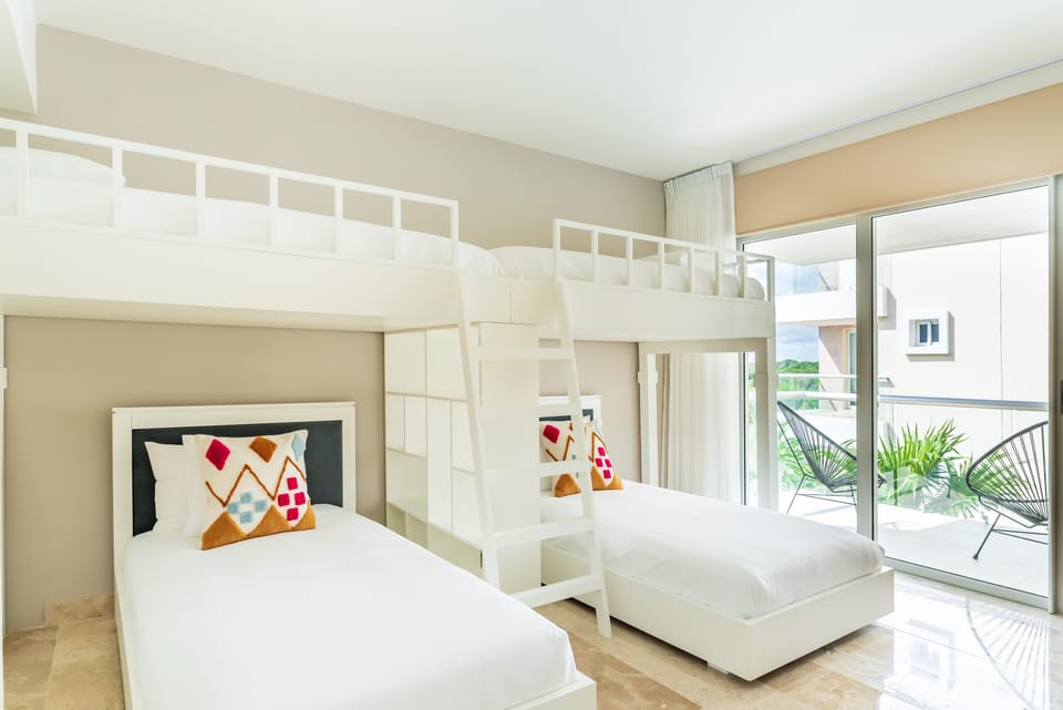 Teens-Kids Bedroom