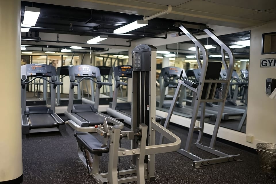 Power through strength sessions with machines and cardio options.