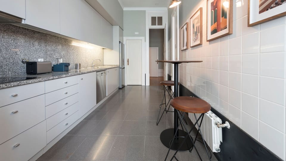 Fully equipped kitchen