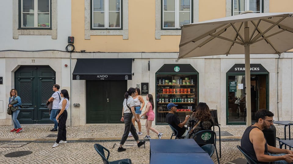 We hope to hear from you soon, so this lovely place could be your first stop on your fantastic journey #lisbon #airbnblisbon #portugal #lovely