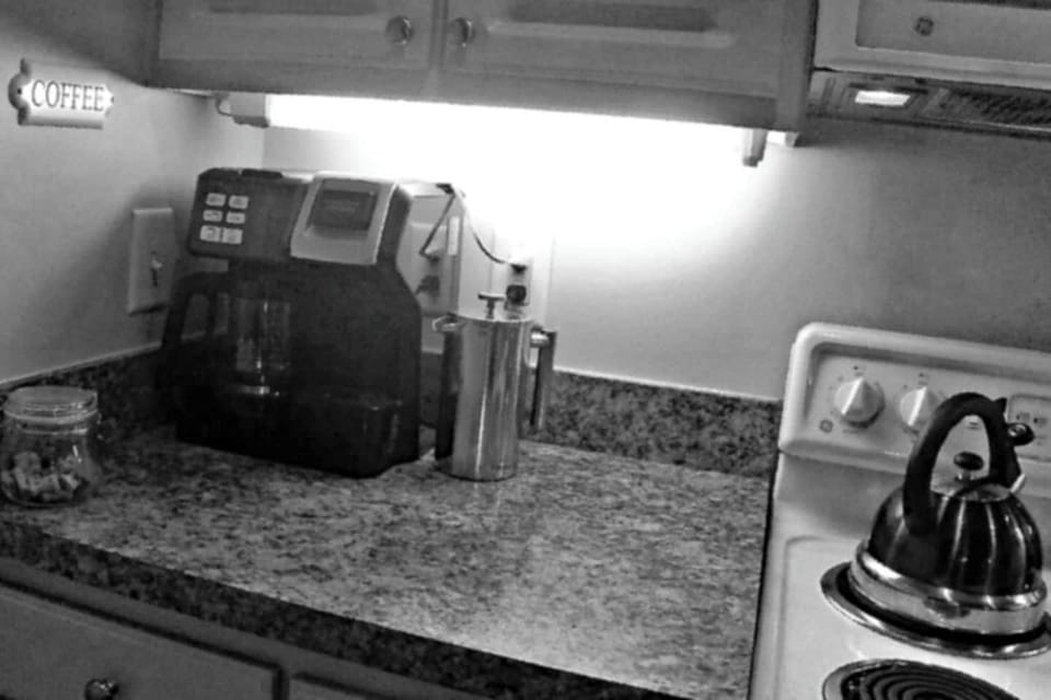 Someone say coffee?
We have 12 cup drip, Keurig and French press.
And there's more!  We have ground coffee, Keurig cups and whole bean you can grind to start you first few days out.
... and yes, we have Tea too.