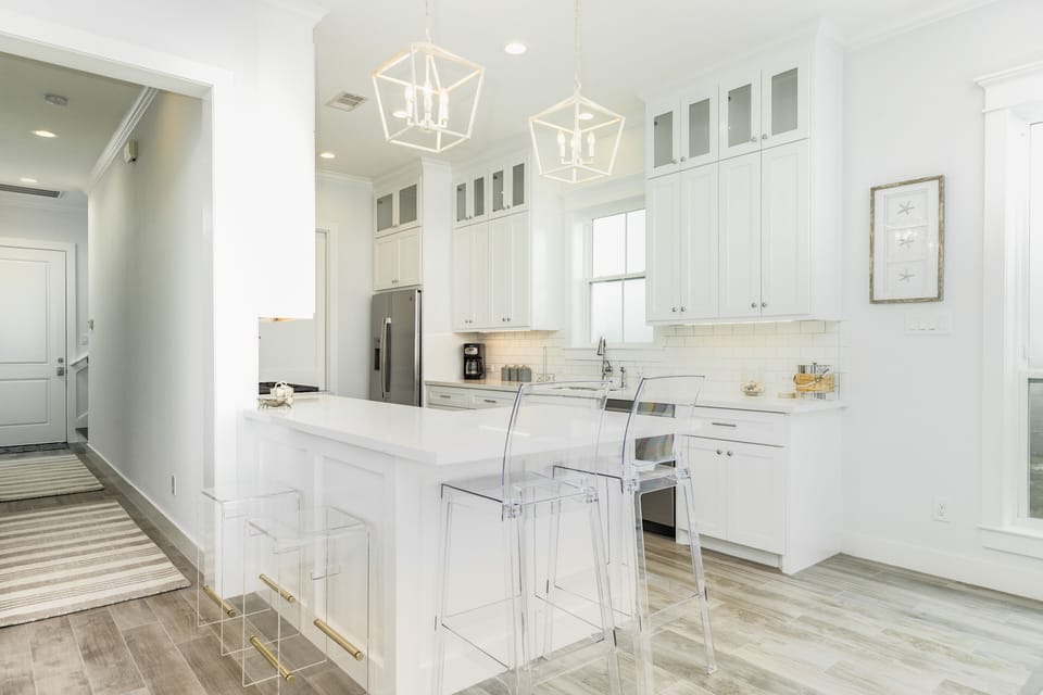 Grab a quick bite or serve meals at the breakfast bar