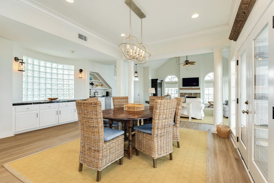 Comfortably sit up 6 at the dining table