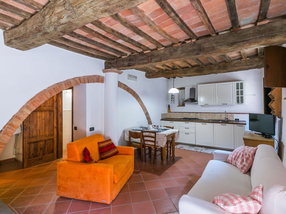 Furniture, Property, Couch, Wood, Comfort, Building, Table, Architecture, Interior Design, Floor