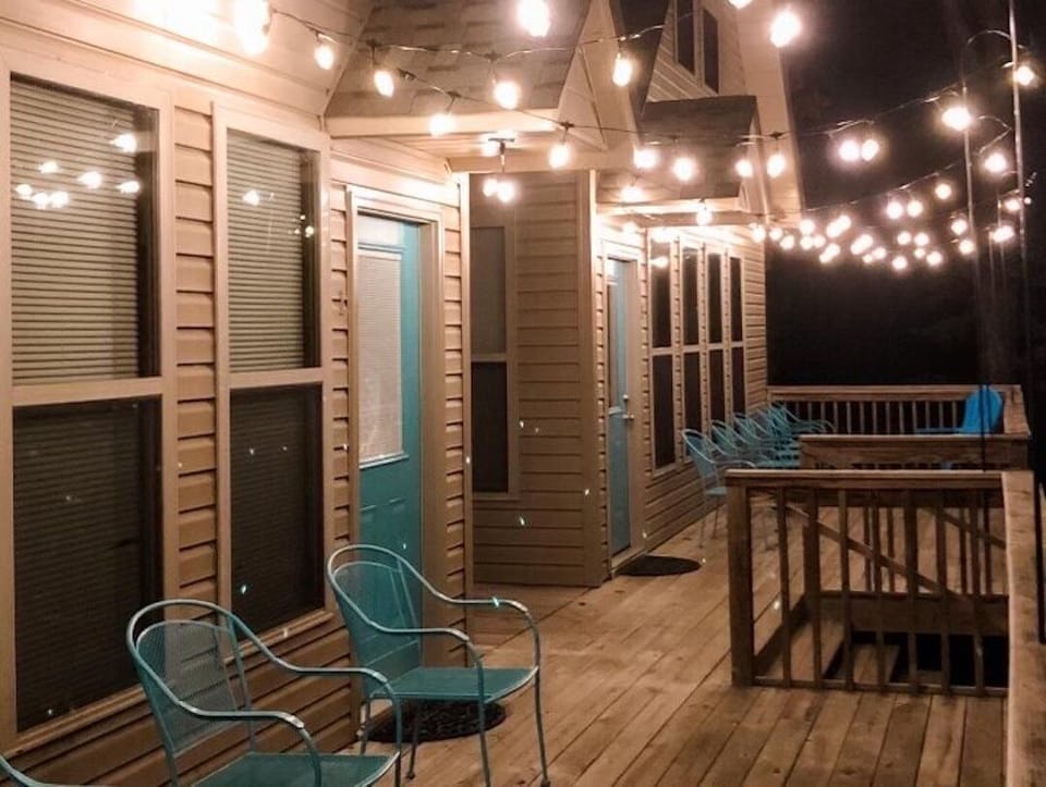 Hennie's Hideaway #1 House in Greers Ferry Lake