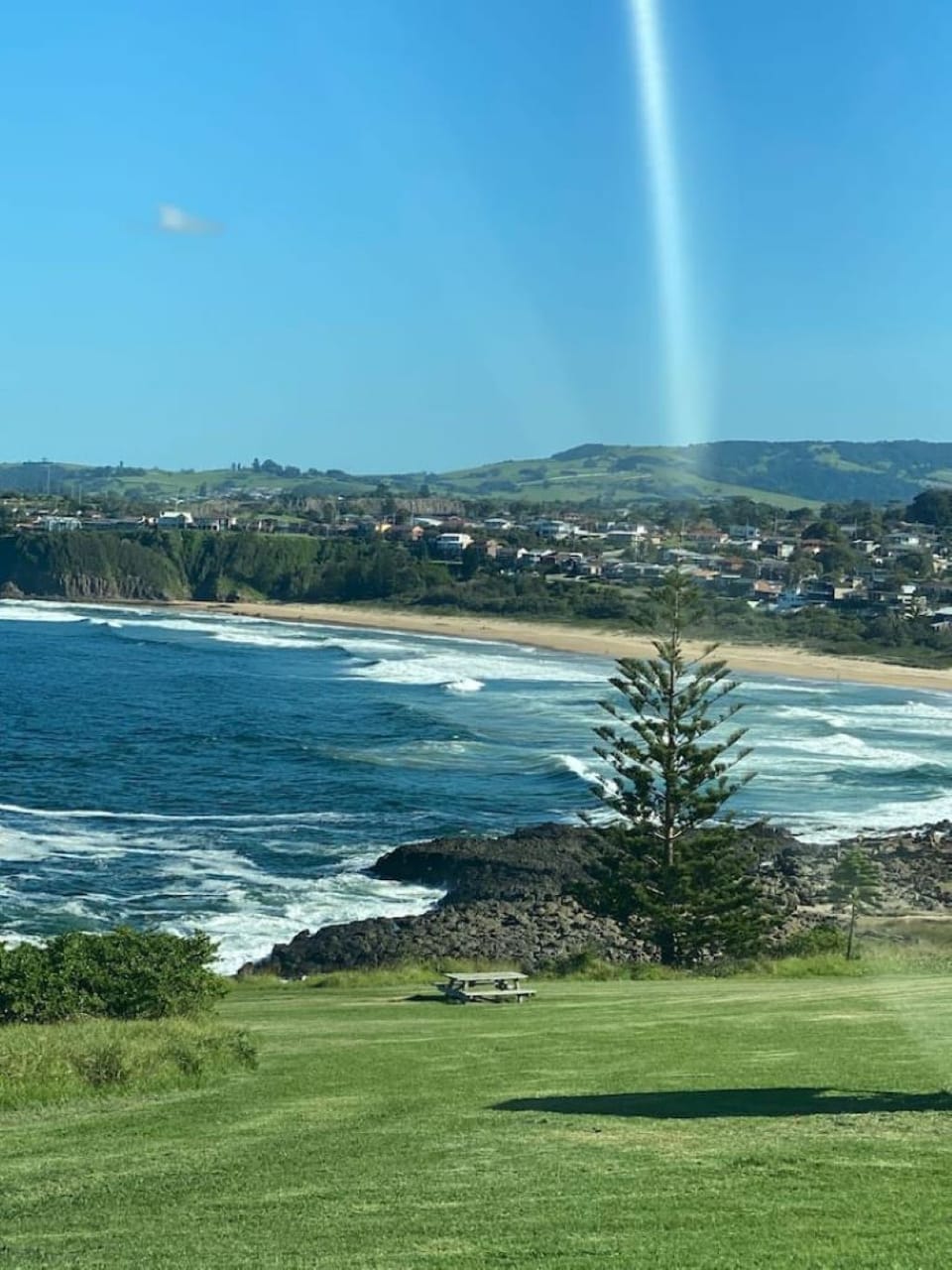 View of Jones Beach from Minnamurra Lookout.