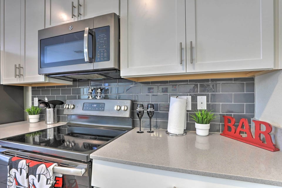 Fully Equipped Kitchen | Ice Maker