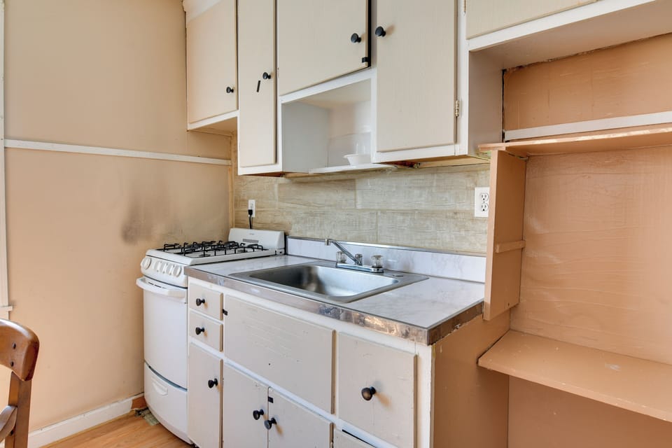Kitchen | Refrigerator | Drip Coffee Maker