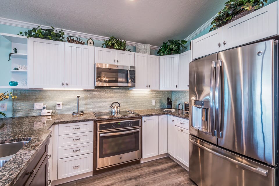 Open Kitchen with Storage