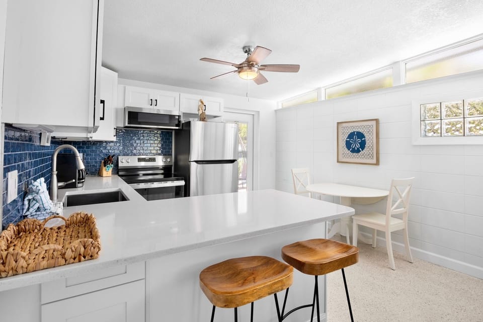 Breakfast Bar