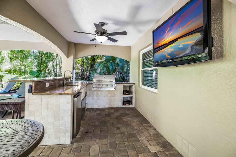 BBQ Grill and Tv