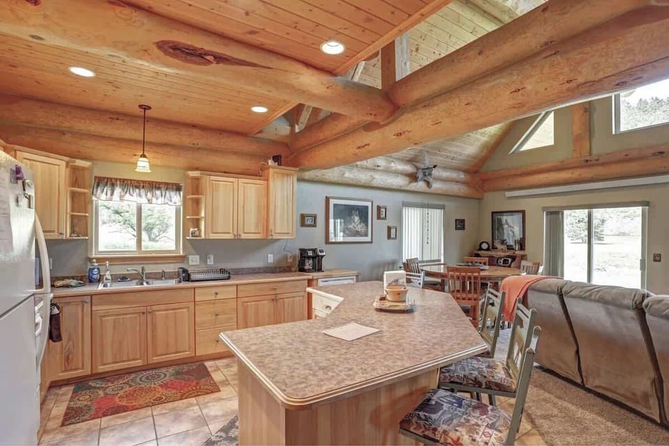 Fully equipped kitchen