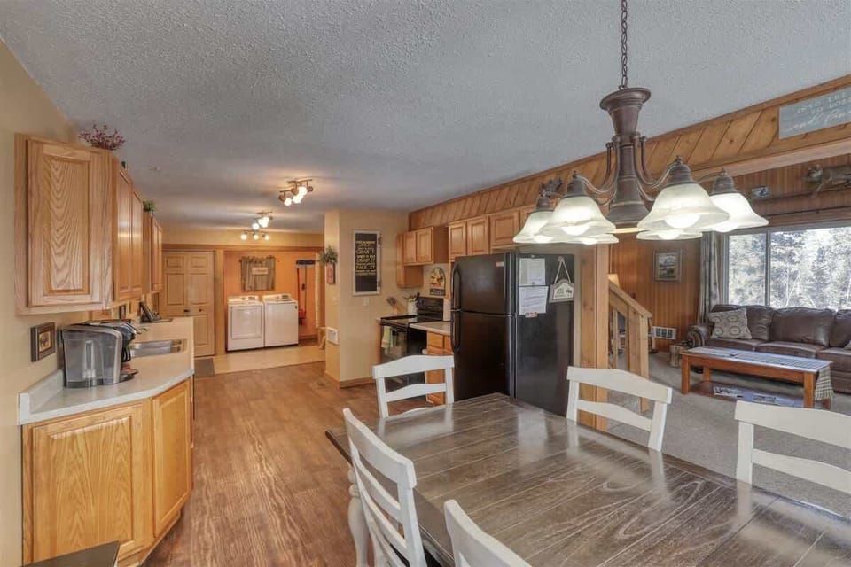Kitchen and dining area