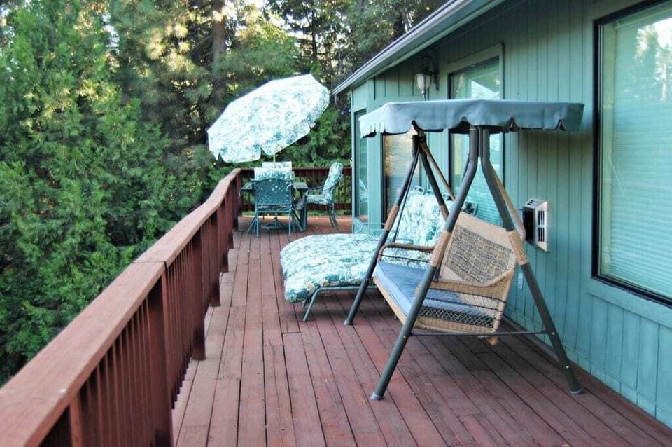 Wrap around deck