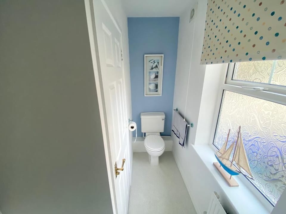 Main bathroom, L shaped this shows the toilet area