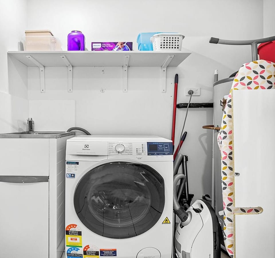 Internal Laundry