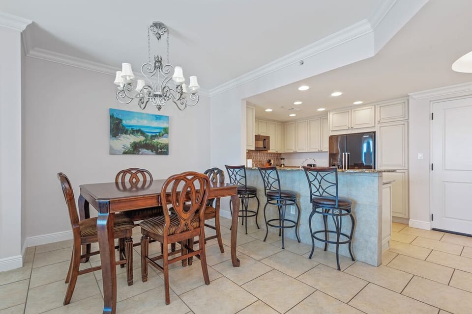 Dining Room 1.1