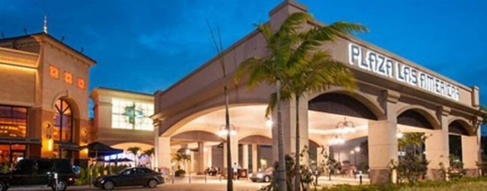 Shopping is 10 minutes driving.
