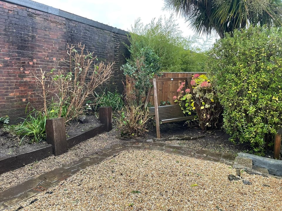 Shingle Garden area