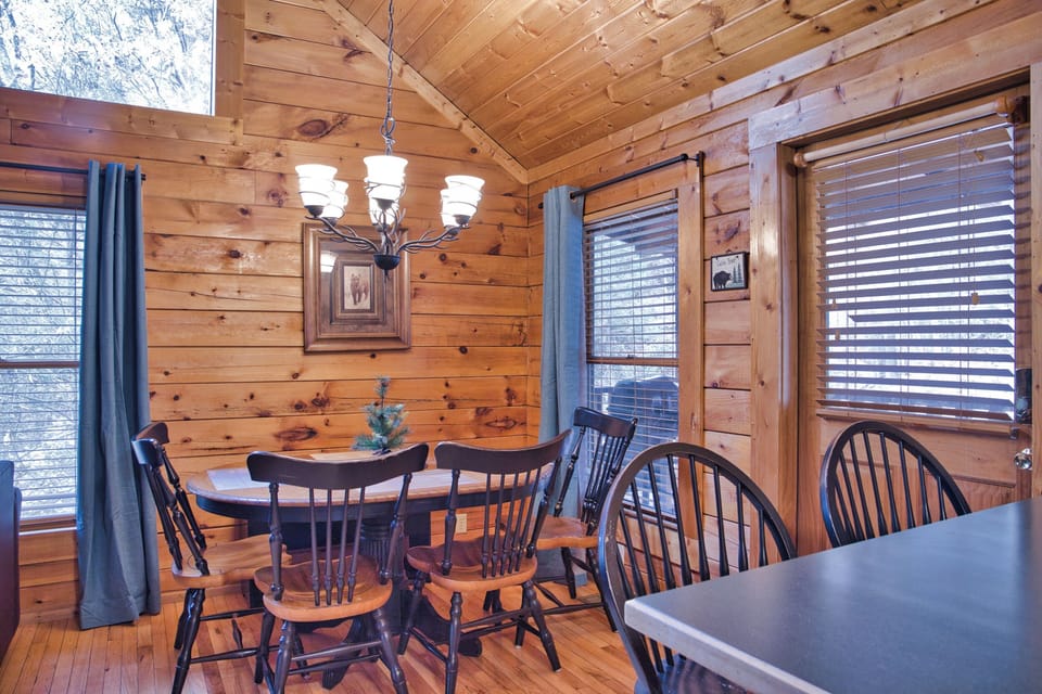 Dining room seats 8. There are 2 metal chairs in the home to seat 6 at the table