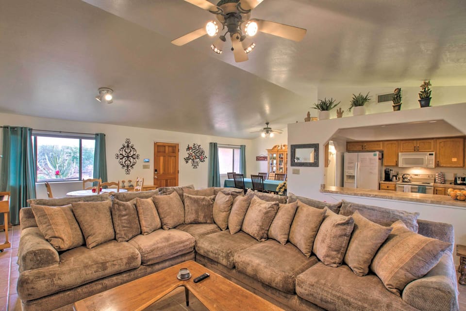 Living Room | Open-Concept Layout | Horse-Friendly Property
