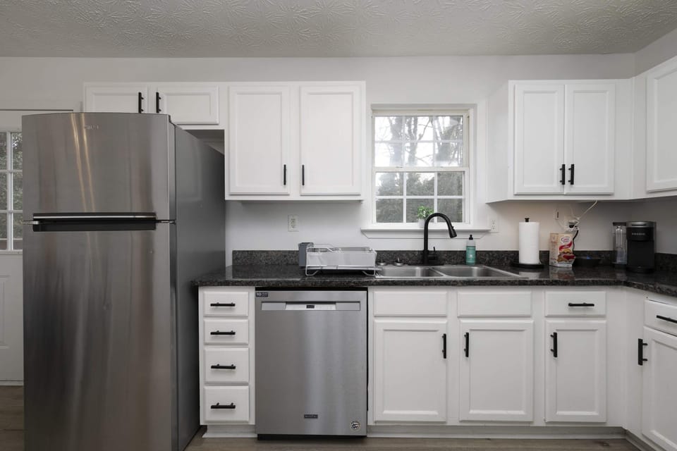 We have prepared everything for you from kitchen essentials to appliance, which surely give you convenience in preparing meals for your family and friends.