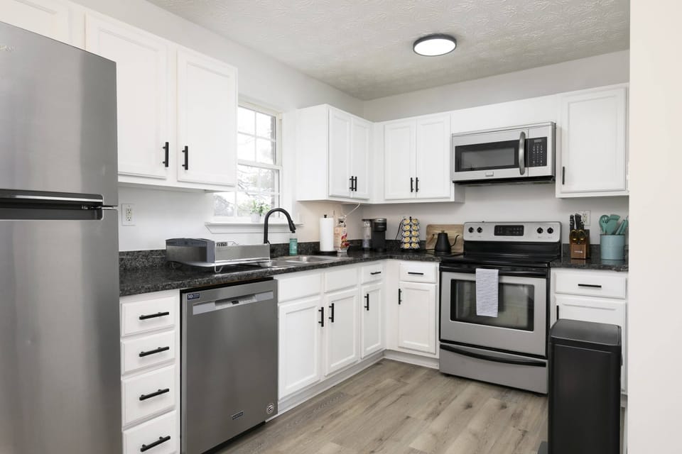 Here is our fully stocked kitchen, equipped with all the things you need to prepare great home cooked meals.