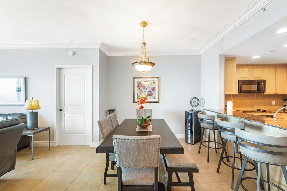 Dining Room 1.2