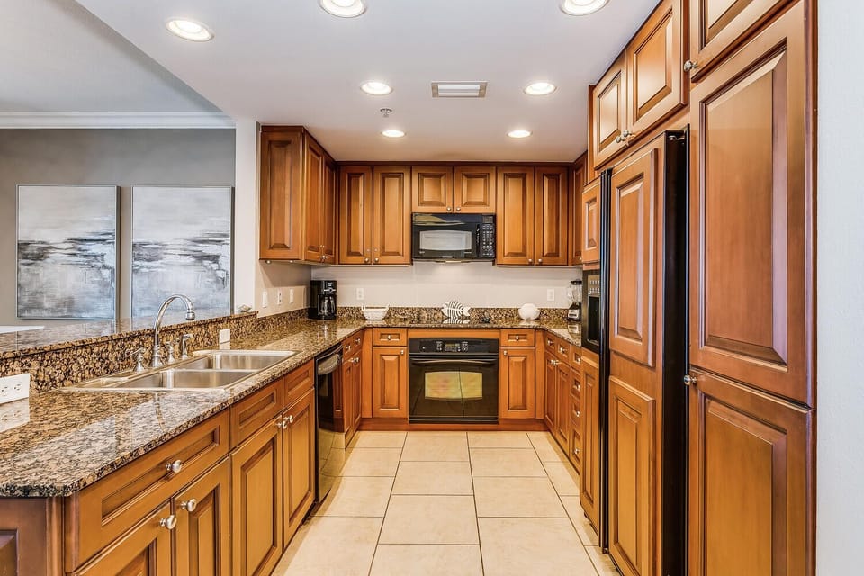 5 Portofino Dr 1705 Pensacola-large-008-008-5 Portofino Dr Unit 17055-1500x1000-72dpi