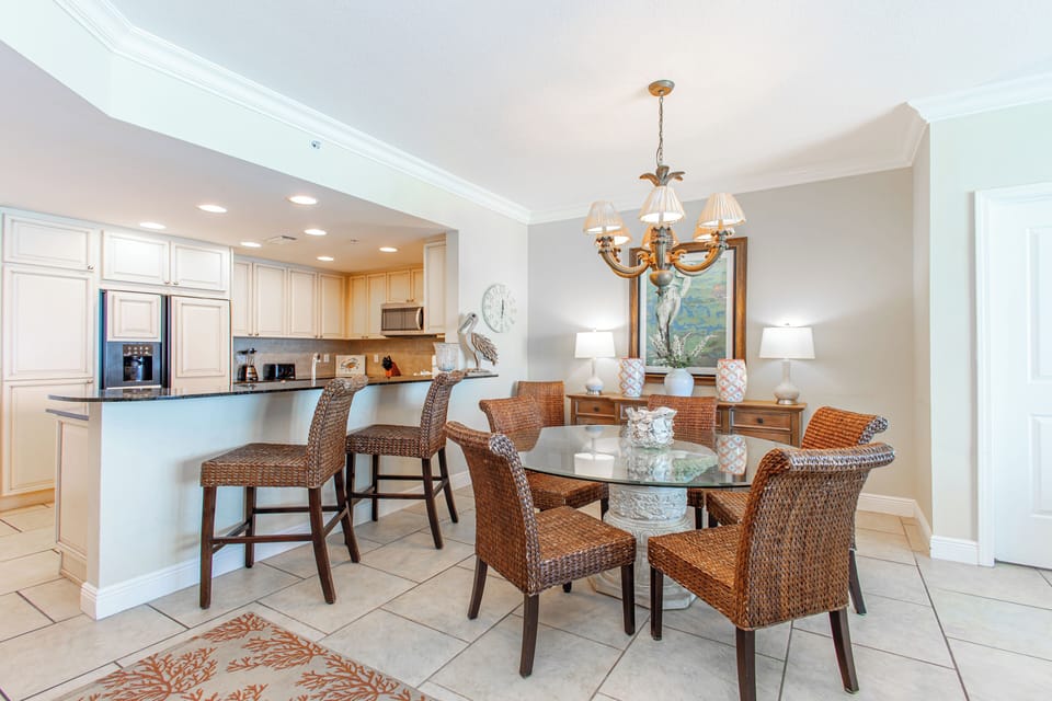 Dining Area 1.2
