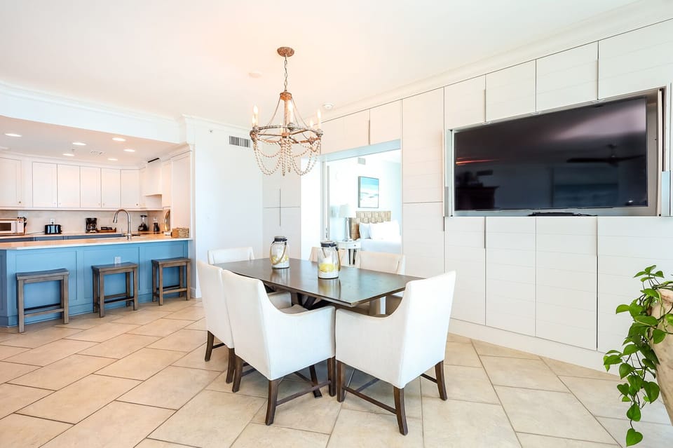 Dining Room 1.2