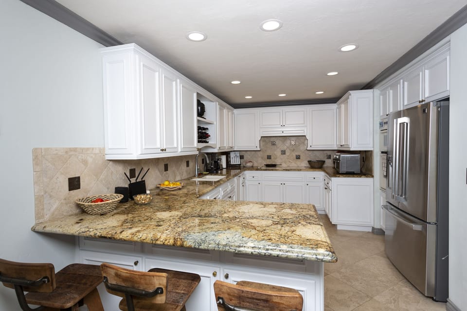 Stunning kitchen with everything you need to make the perfect meal. High Top (3 Seating)