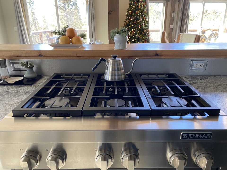 Six burner gas stove top