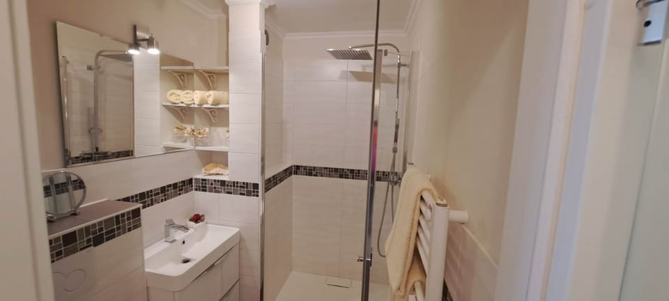 Anchor Light - Very stylish, the cool ones call it "Hamptons Style". Apartment in Westerland