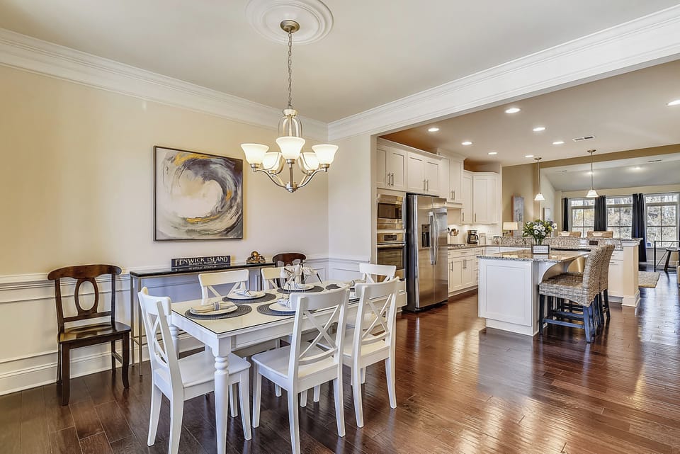 Main Level,Dining Area,