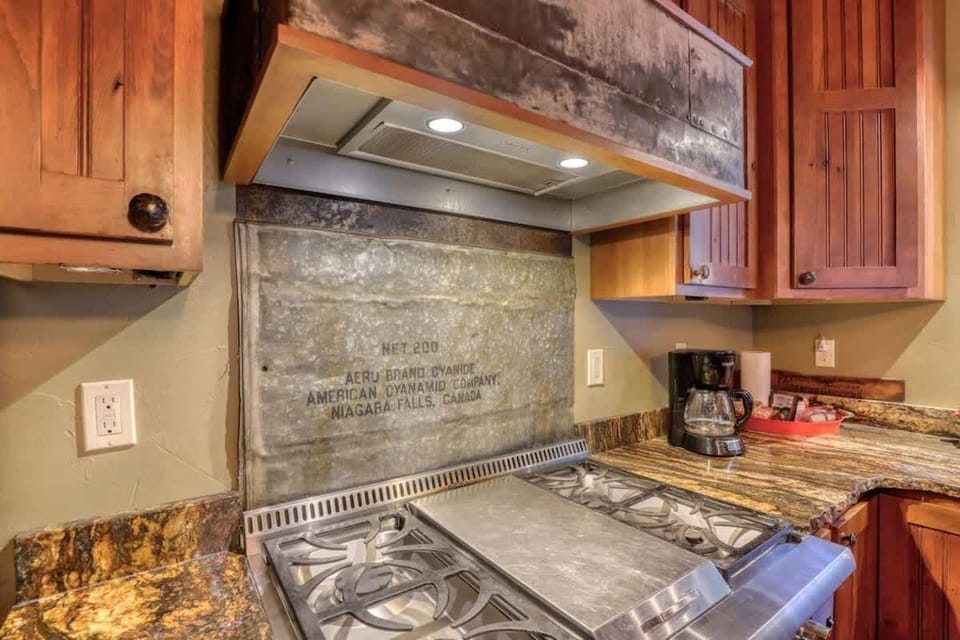 Fully equipped kitchen