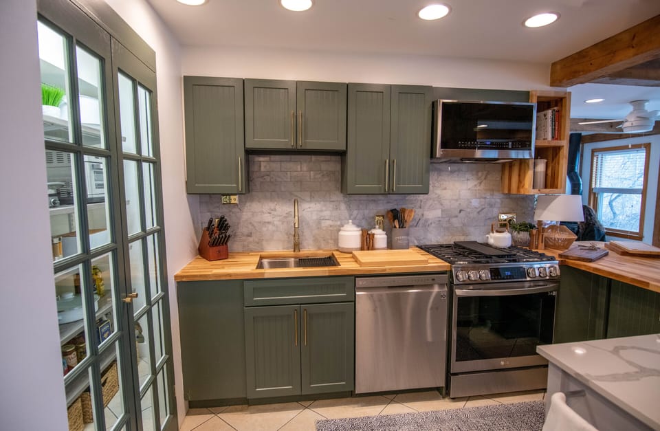 plenty of space for more than one cook in the kitchen