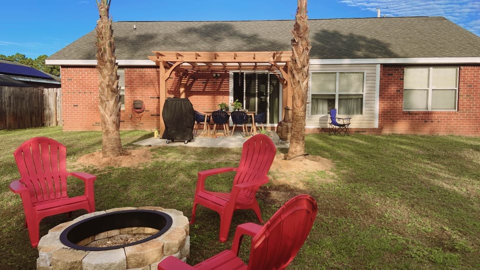 Spacious back yard