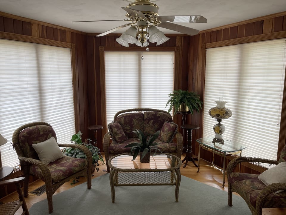 Florida/Sun room