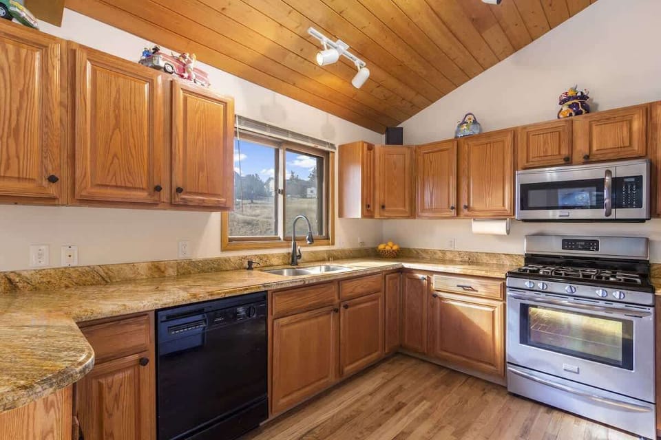 Spacious kitchen.