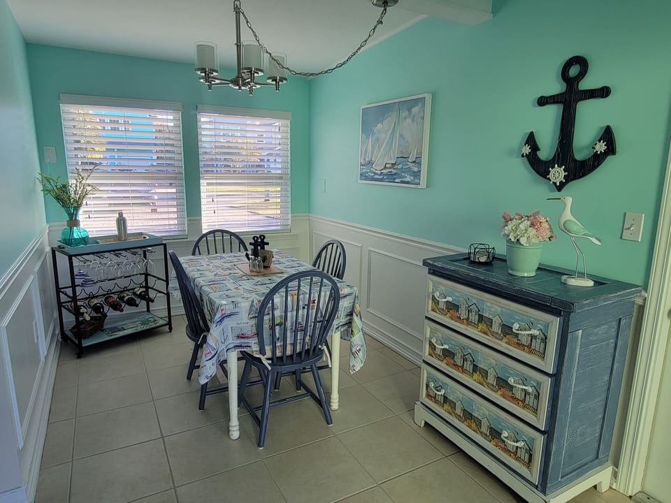 Dining room 2