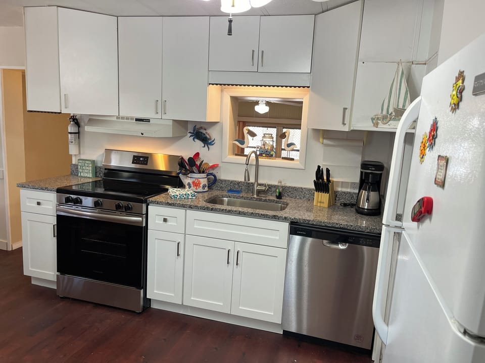 Eat in Kitchen